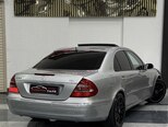 Mercedes E 320-13