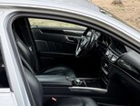 Mercedes E 220-11