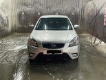 Kia Rio-1