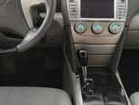 Toyota Camry-13