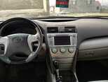 Toyota Camry-9