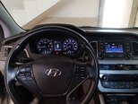 Hyundai Sonata-17