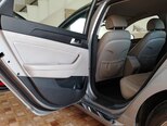 Hyundai Sonata-11