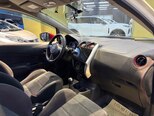 Nissan Note-5