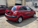 Kia Rio-7