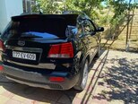 Kia Sorento-8