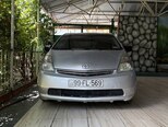 Toyota Prius-3