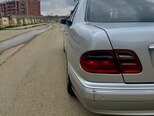 Mercedes E 220-9