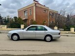 Mercedes E 220-6