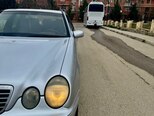 Mercedes E 220-7