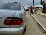 Mercedes E 220-8