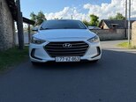 Hyundai Elantra-1
