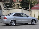 Nissan Sunny-11