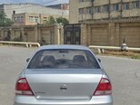 Nissan Sunny-3