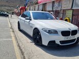 BMW 528-2