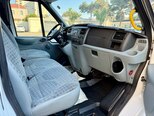 Ford Transit-9