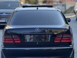 Mercedes E 280-6