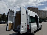 Ford Transit-11
