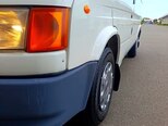 Ford Transit-9
