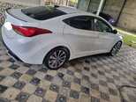 Hyundai Elantra-7