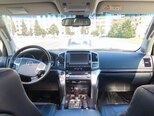 Toyota Land Cruiser-7