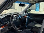 Toyota Land Cruiser Prado-6