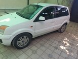 Ford Fusion-3