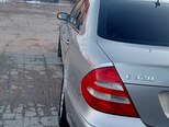 Mercedes E 320-9