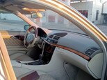 Mercedes E 320-7
