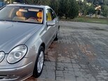 Mercedes E 320-11