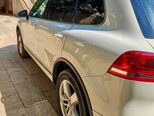Volkswagen Touareg-3