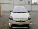 Toyota Prius-10