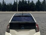 Toyota Prius-2