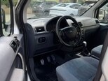 Ford Tourneo Connect-11