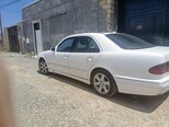 Mercedes E 220-4