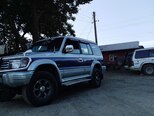 Mitsubishi Pajero-3