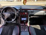 Mercedes E 220-12
