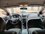Hyundai Sonata-12