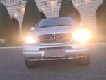 Mercedes ML 320-5