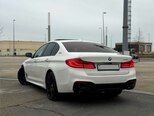 BMW 530e-10