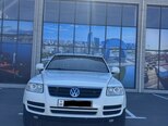 Volkswagen Touareg-1