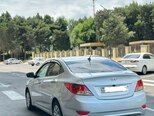 Hyundai Accent-5