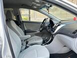 Hyundai Accent-11