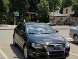 Volkswagen Passat-5