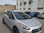 Hyundai Elantra GT-1