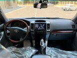 Toyota Land Cruiser Prado-4