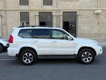 Toyota Land Cruiser Prado-12