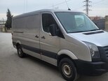 Volkswagen Crafter-2
