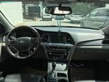 Hyundai Sonata-4