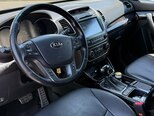 Kia Sorento-12